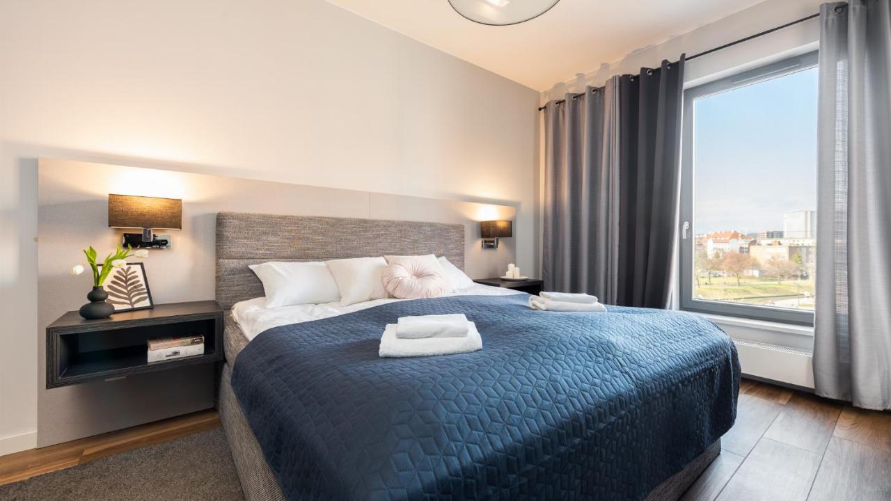 Flatbook - City Center Apartments Brabank With Parking Gdańsk Buitenkant foto