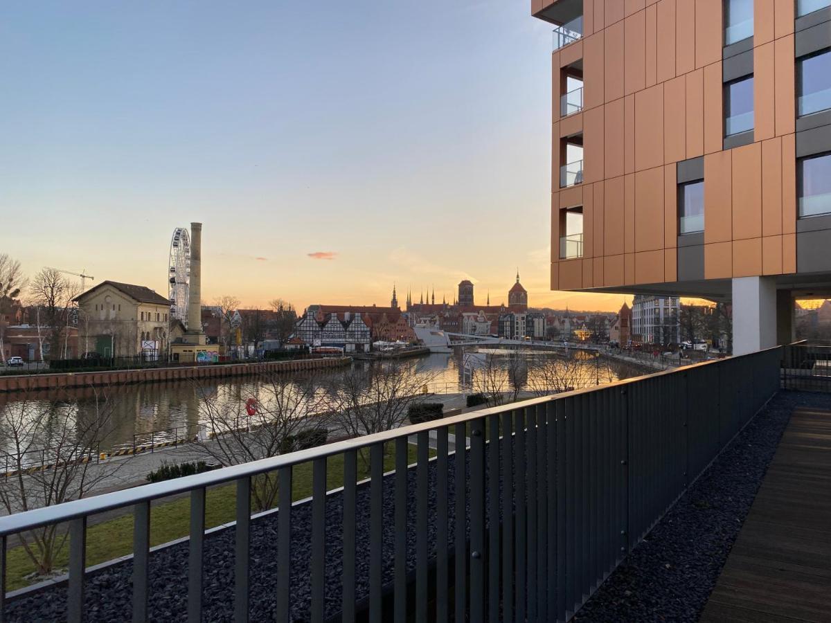 Flatbook - City Center Apartments Brabank With Parking Gdańsk Buitenkant foto
