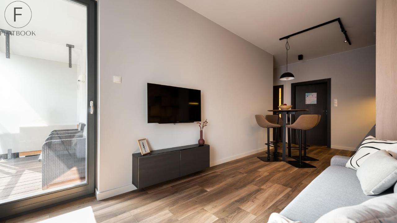 Flatbook - City Center Apartments Brabank With Parking Gdańsk Buitenkant foto